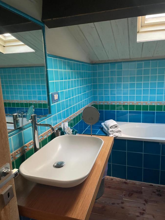 Suite Home Al Centro Di Sassari Buitenkant foto