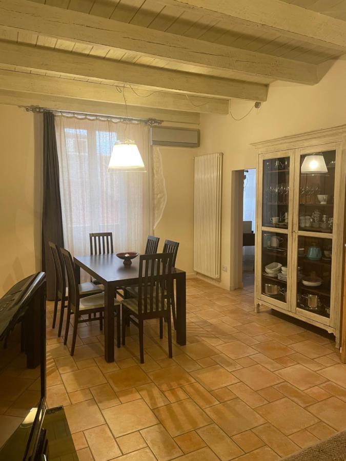 Suite Home Al Centro Di Sassari Buitenkant foto